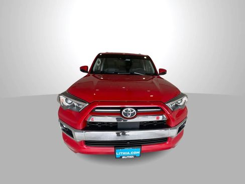 Used 2022 Toyota 4Runner Limited AWD/4WD image 3