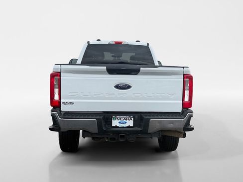 Used 2023 Ford F250 XLT image 4