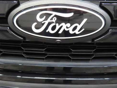 Used 2025 Ford F150 Lariat w/ Equipment Group 501A Mid image 53