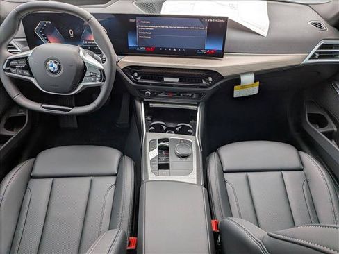 Used 2026 BMW 330i Sedan w/ Premium Package RWD image 15