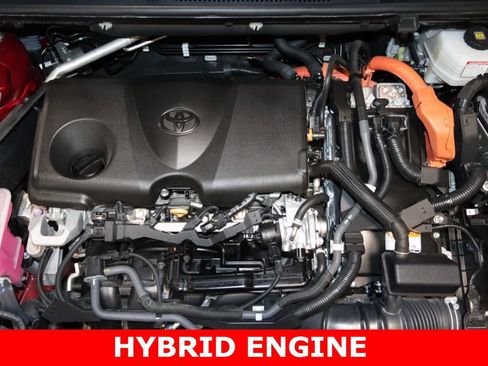 Used 2022 Toyota RAV4 XLE image 12