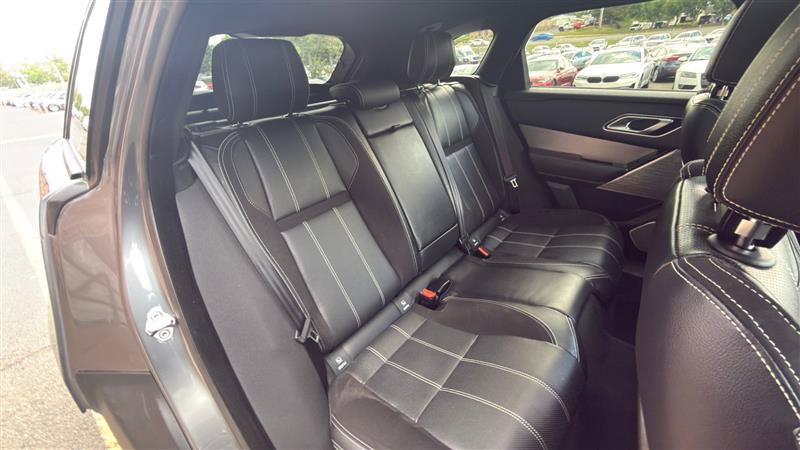 Used 2018 Land Rover Range Rover Velar R-Dynamic SE AWD/4WD image 17