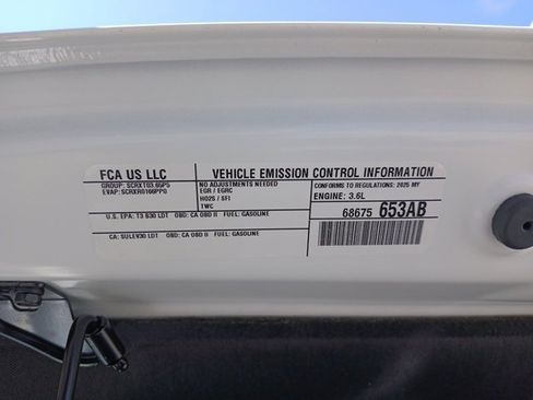 New 2025 Jeep Gladiator Sport image 50