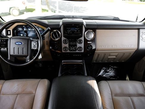 Used 2015 Ford F350 Lariat w/ Lariat Ultimate Package image 10