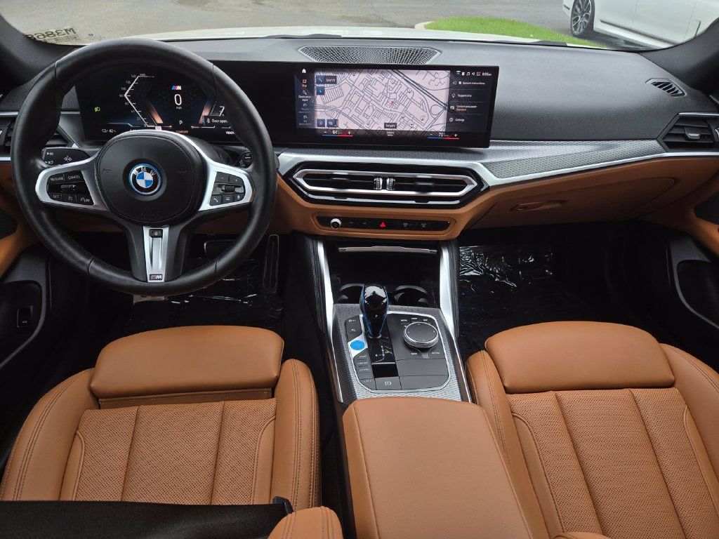Used 2023 BMW i4 eDrive40 w/ M Sport Package RWD image 17