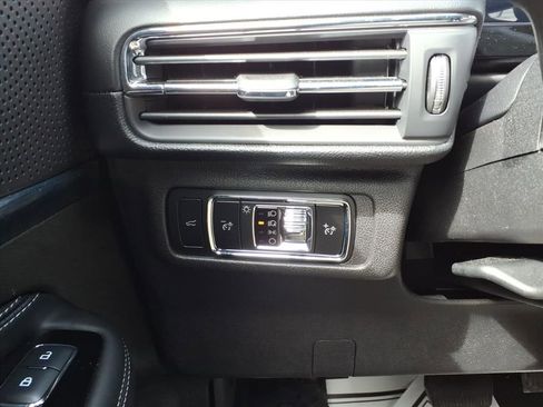 Used 2024 Lincoln Corsair AWD image 15