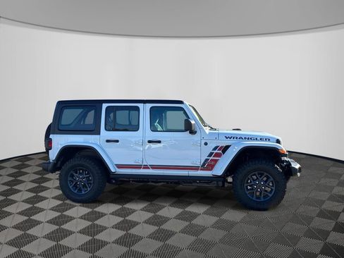 Used 2026 Jeep Wrangler Unlimited Sport w/ Dual Top Group AWD/4WD image 9