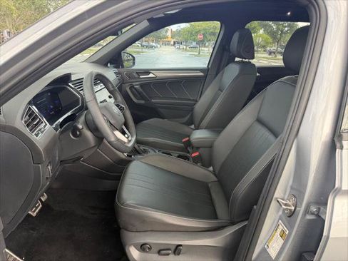 Used 2023 Volkswagen Tiguan SE R-Line FWD image 26