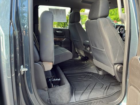Used 2019 Chevrolet Silverado 1500 LT Trail Boss AWD/4WD image 54