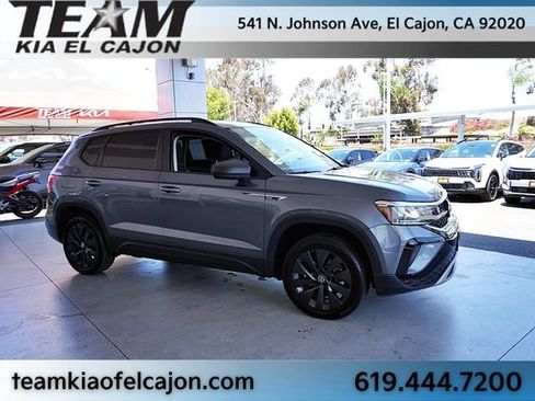 Used 2022 Volkswagen Taos S FWD image 9