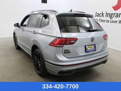 Used 2022 Volkswagen Tiguan SE R-Line image 2
