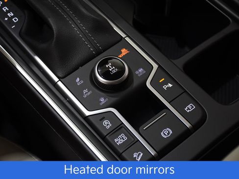 New 2025 Kia Sorento S image 23