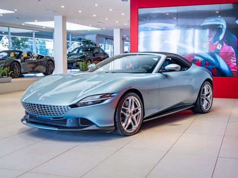 Certified 2024 Ferrari Roma Base image 33