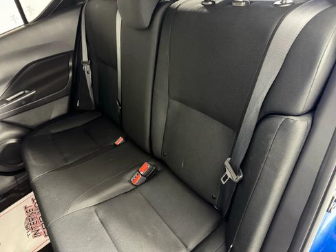 Used 2023 Nissan Kicks S image 33