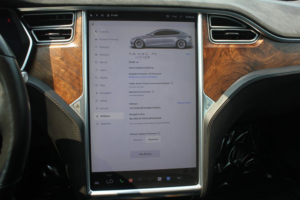 Used 2017 Tesla Model S 100D AWD/4WD image 17