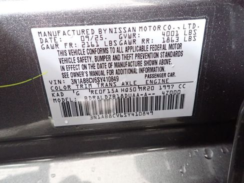 Used 2025 Nissan Sentra SV w/ All-Weather Package image 47