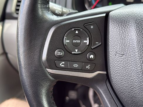 Used 2021 Honda Pilot EX image 16