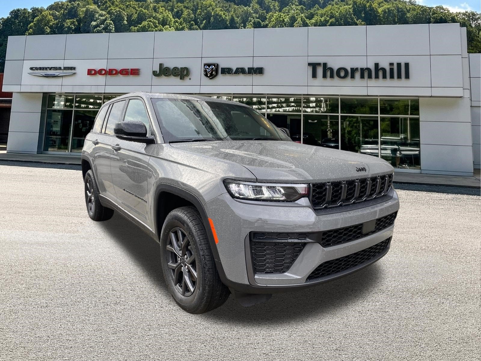New 2027 Jeep Grand Cherokee 4WD image 1