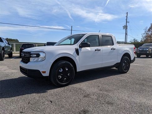 Certified 2022 Ford Maverick XL w/ Equipment Group 100A Standard image 8