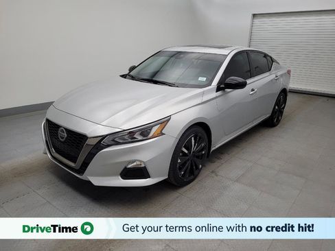 Used 2021 Nissan Altima 2.5 SR w/ SR Premium Package image 1