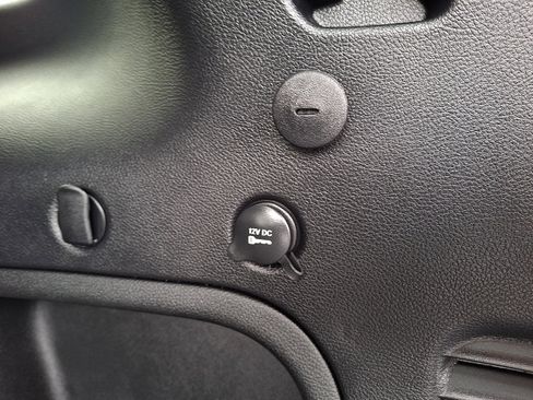 Used 2021 Jeep Grand Cherokee Laredo X image 29