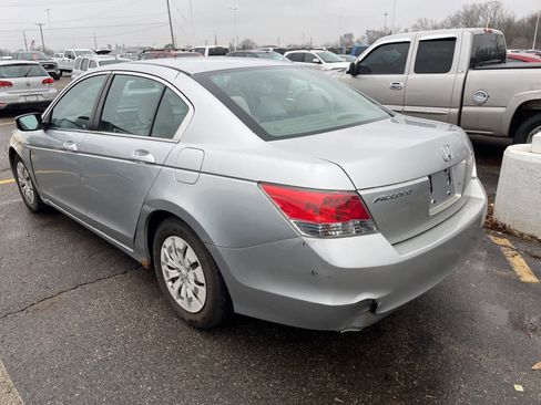 Used 2010 Honda Accord LX image 10