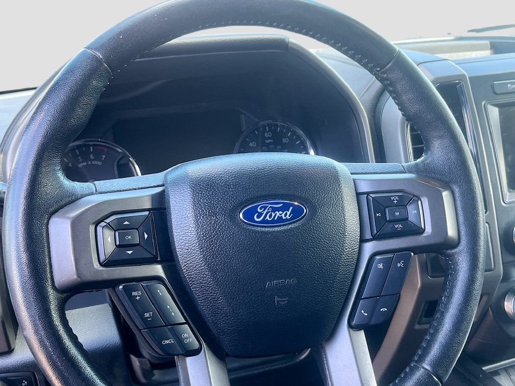 Used 2019 Ford Expedition Max XLT w/ Equipment Group 202A RWD image 11