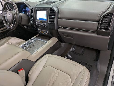 Used 2021 Ford Expedition Max Limited image 29