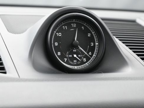 Used 2022 Porsche Macan image 18