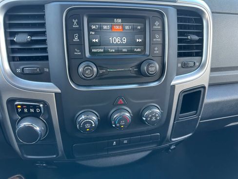 Used 2019 RAM 1500 Classic SLT RWD image 12