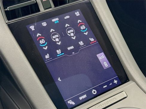 Certified 2023 Porsche Taycan 4S image 21