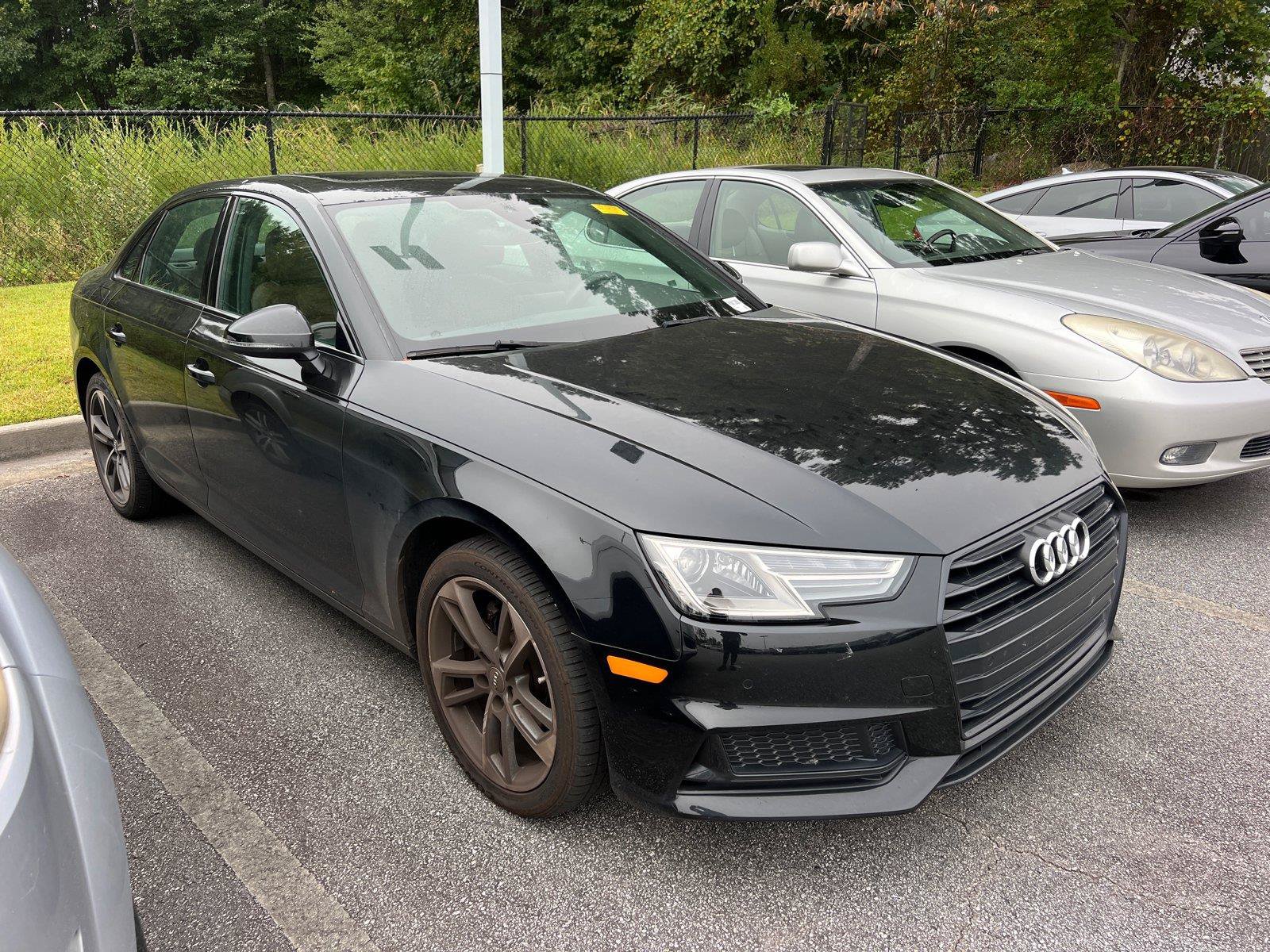 Used 2019 Audi A4 2.0T Premium FWD image 3