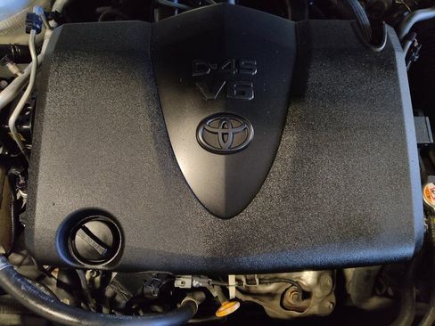 Used 2019 Toyota Camry XLE image 30