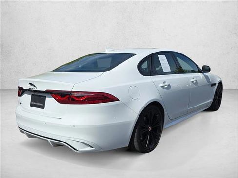 Certified 2023 Jaguar XF R-Dynamic SE AWD/4WD image 5