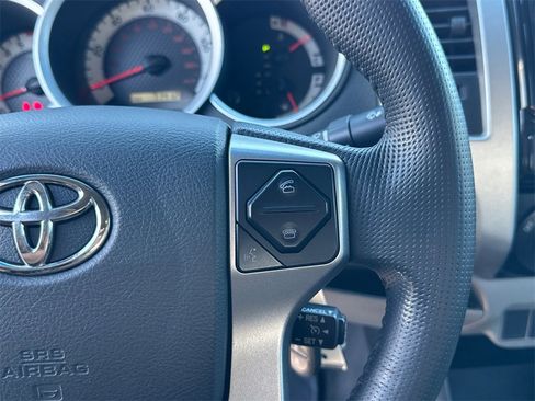 Used 2015 Toyota Tacoma PreRunner image 26