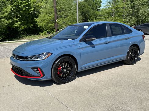 New 2026 Volkswagen Jetta GLI Autobahn image 2