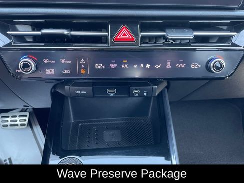 Used 2023 Kia Niro Wave w/ Wave Preserve Package FWD image 15