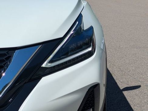 Used 2024 Nissan Murano SV image 13