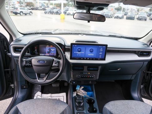 Used 2025 Ford Maverick XLT FWD image 32