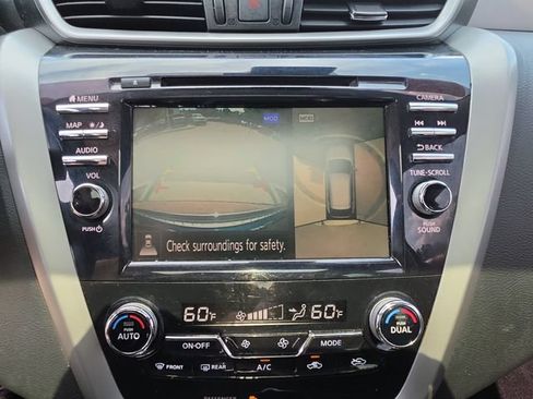 Used 2020 Nissan Murano SL w/ Moonroof Package AWD/4WD image 19