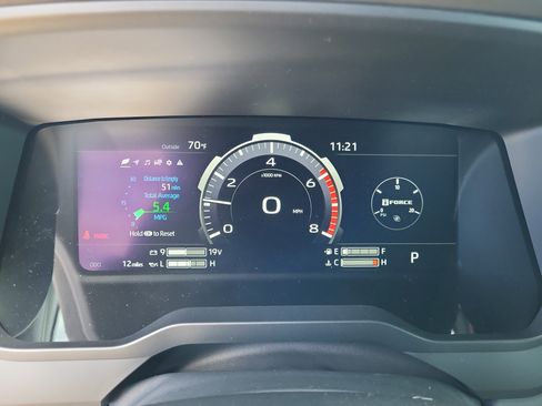 New 2026 Toyota Tundra Platinum w/ TRD Performance Package (TMS) image 11