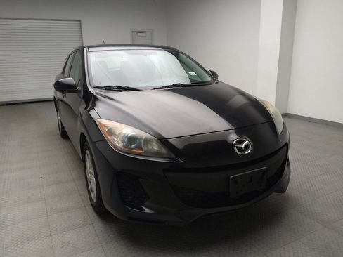 Used 2013 MAZDA MAZDA3 i Grand Touring image 14