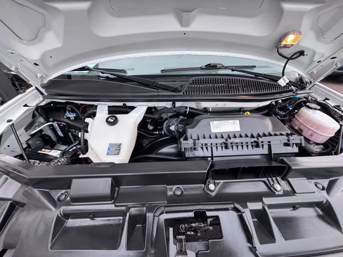 Used 2022 Chevrolet Express 3500 LS image 31