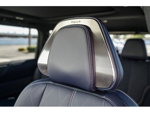 New 2026 INFINITI QX80 SPORT image 23