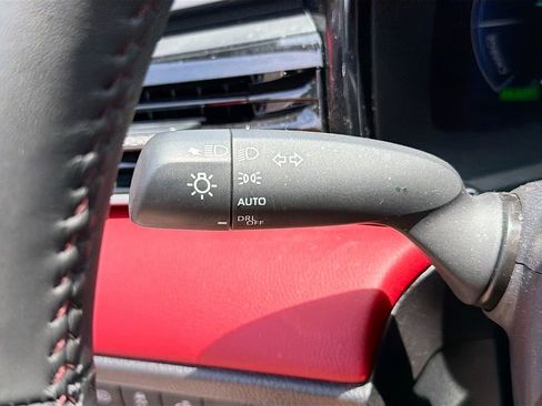 Used 2025 Toyota Camry XSE FWD image 23