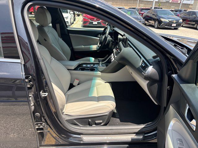 Used 2023 Genesis G70 2.0T RWD image 49