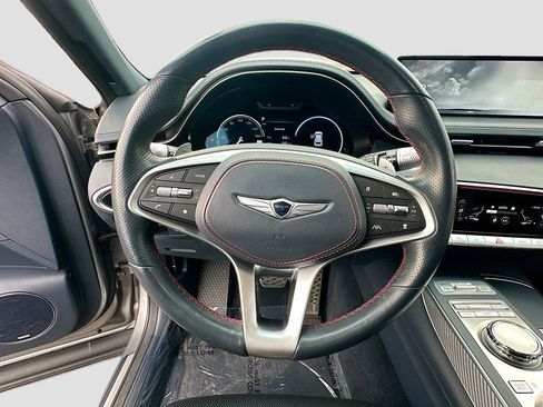 Used 2023 Genesis GV70 2.5T w/ Sport Prestige Package image 11