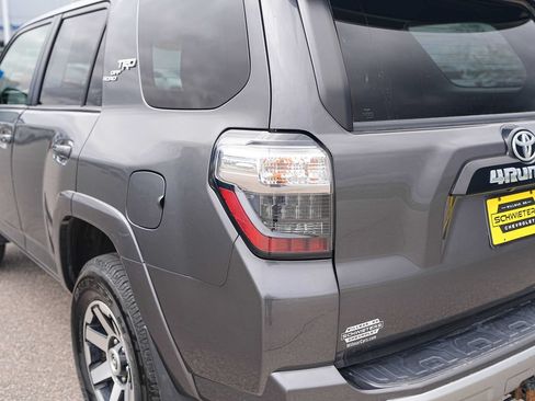 Used 2020 Toyota 4Runner TRD Off-Road Premium AWD/4WD image 9