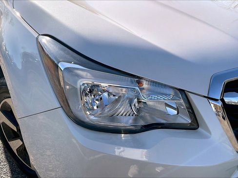 Used 2018 Subaru Forester 2.5i Premium image 25