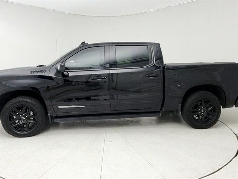 Used 2024 Chevrolet Silverado 1500 High Country w/ Midnight Edition image 2